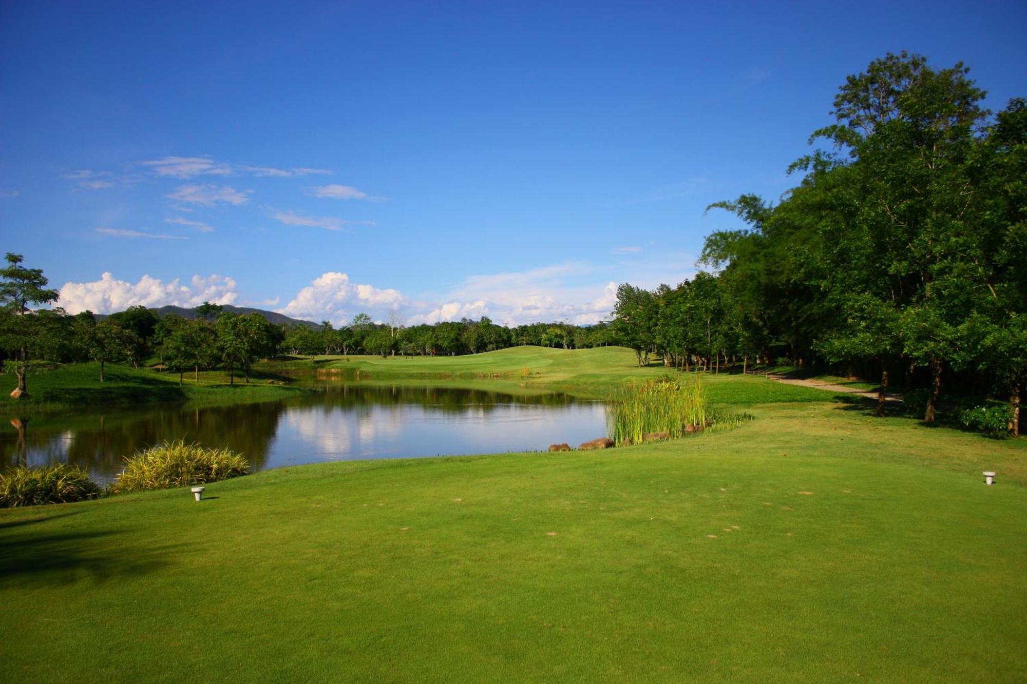 Mae Jo Golf Resort & Spa Banszanszaj Kültér fotó
