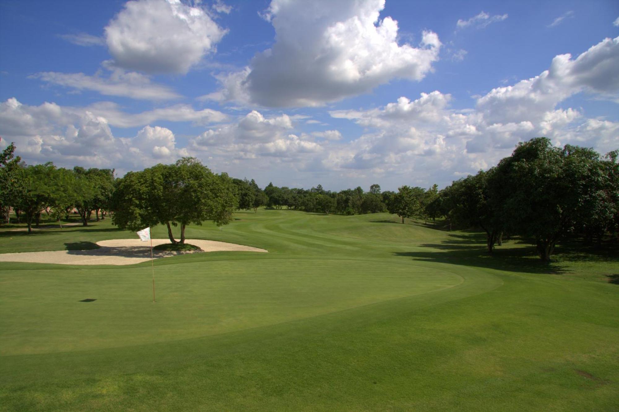Mae Jo Golf Resort & Spa Banszanszaj Kültér fotó