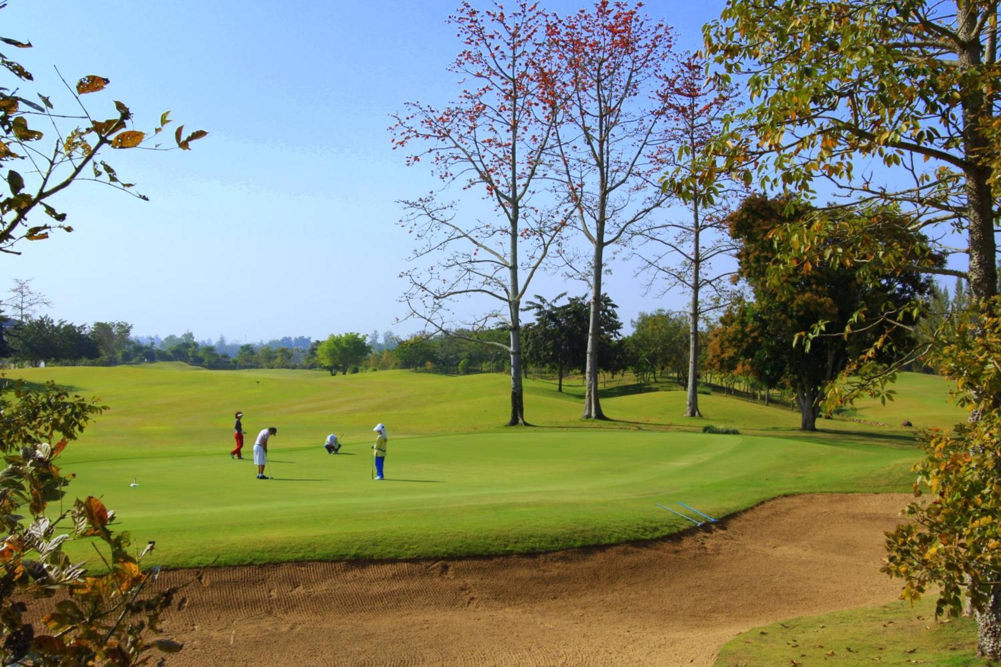 Mae Jo Golf Resort & Spa Banszanszaj Kültér fotó